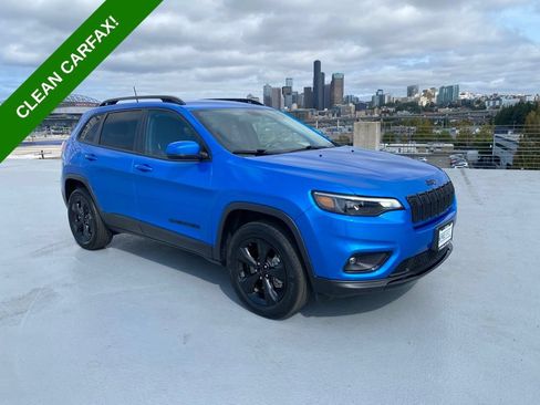 Used 2020 Jeep Cherokee Latitude Plus AWD/4WD image 1