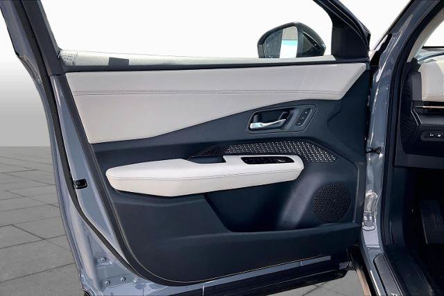 Certified 2023 Nissan Ariya FWD image 21