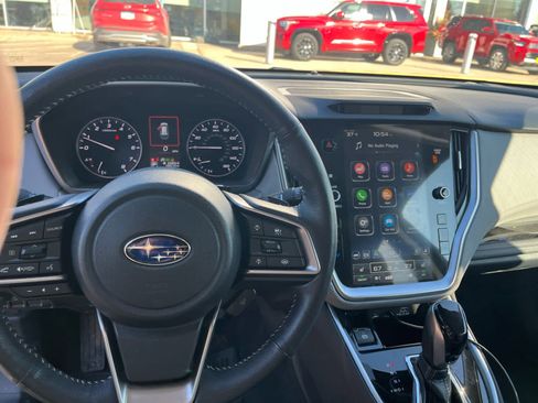 Used 2024 Subaru Outback Limited image 12