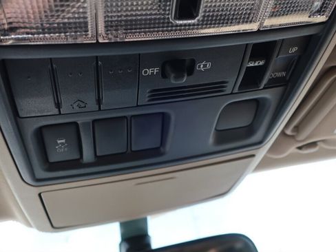 Used 2012 Toyota 4Runner SR5 image 25