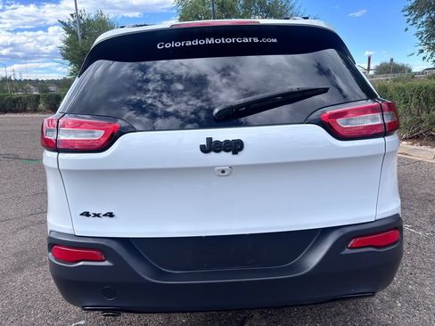 Used 2016 Jeep Cherokee High Altitude AWD/4WD image 8