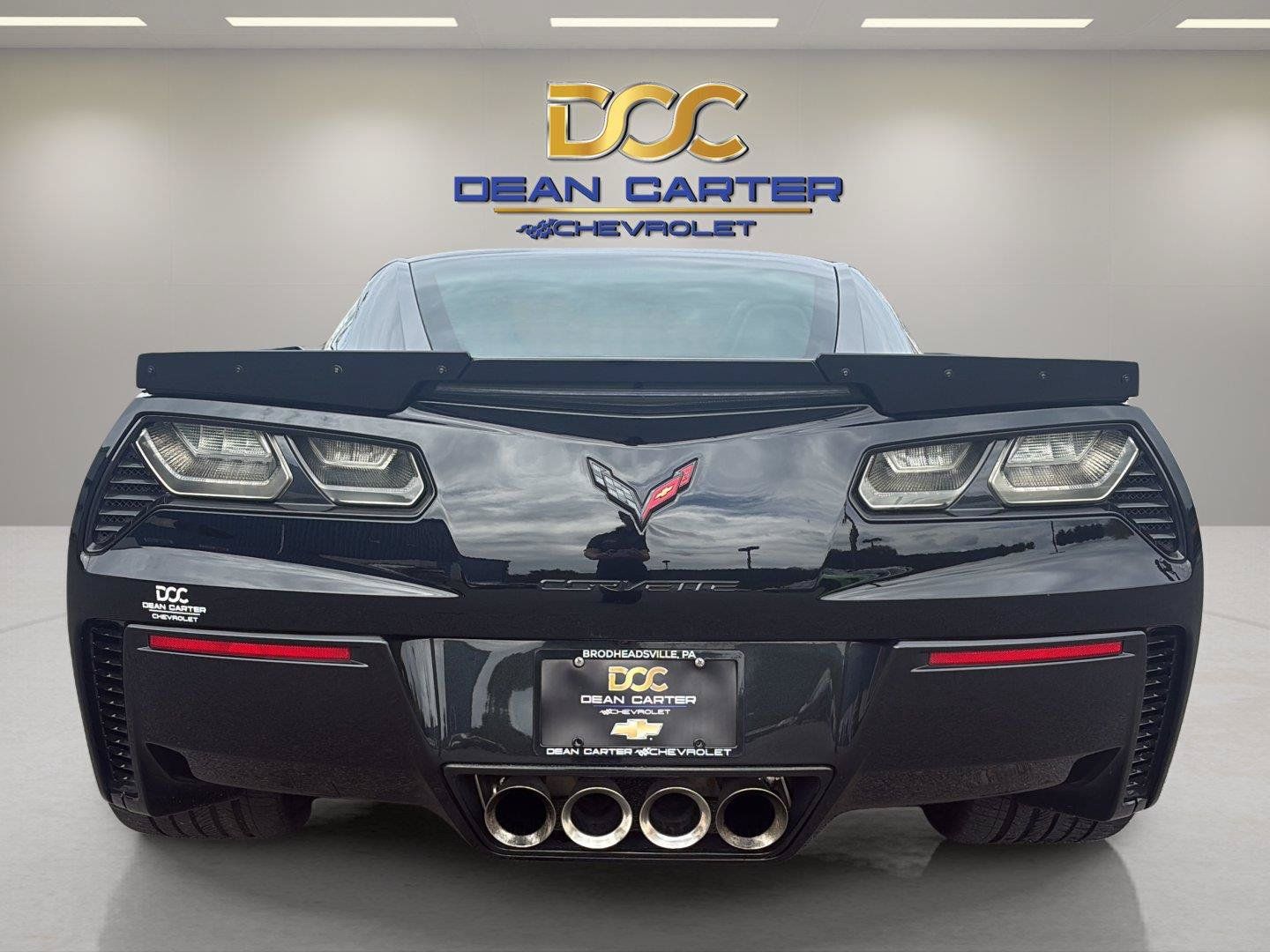 Used 2015 Chevrolet Corvette Z06 w/ 3LZ Preferred Equipment Group RWD image 4