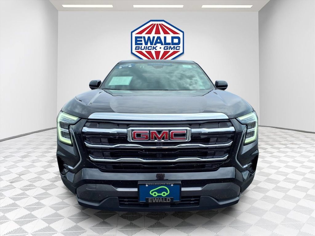 Certified 2025 GMC Terrain Elevation AWD/4WD image 7