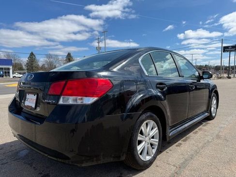 Used 2011 Subaru Legacy 2.5i Premium w/ All-Weather Pkg AWD/4WD image 5