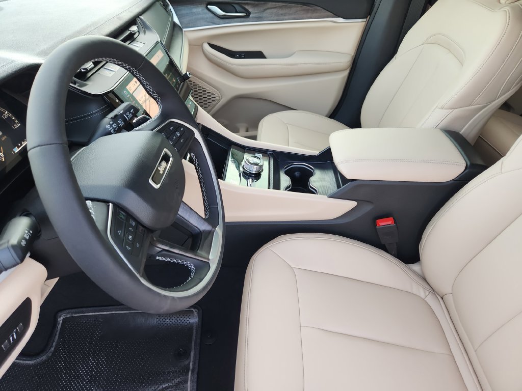 New 2026 Jeep Grand Cherokee Limited AWD/4WD image 9
