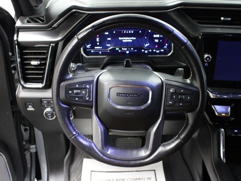 Used 2024 GMC Sierra 1500 Denali Ultimate image 17