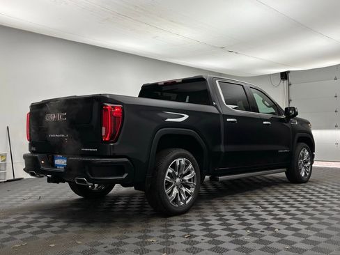 New 2026 GMC Sierra 1500 Denali w/ Denali Reserve Package image 9