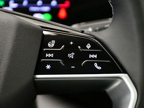 Certified 2025 Audi Q5 Premium Plus w/ Premium Plus image 23