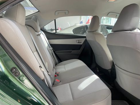 Used 2015 Toyota Corolla LE FWD image 23