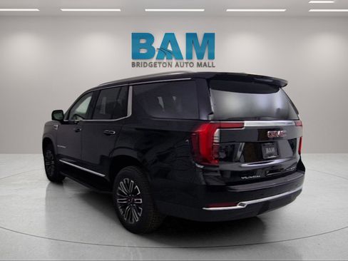 New 2026 GMC Yukon Elevation w/ LPO, Floor Liner Package image 5