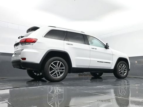 Used 2022 Jeep Grand Cherokee Limited image 27