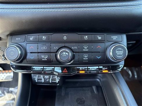 Used 2023 Dodge Durango SRT Hellcat image 25