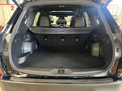 Certified 2025 Subaru Forester Limited AWD/4WD image 23
