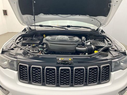 Used 2021 Jeep Grand Cherokee Limited w/ Quick Order Package 28K 80th AWD/4WD image 11