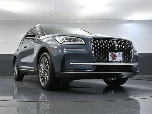 Used 2023 Lincoln Corsair Reserve image 50