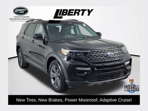 Certified 2023 Ford Explorer XLT w/ Equipment Group 202A AWD/4WD image 1