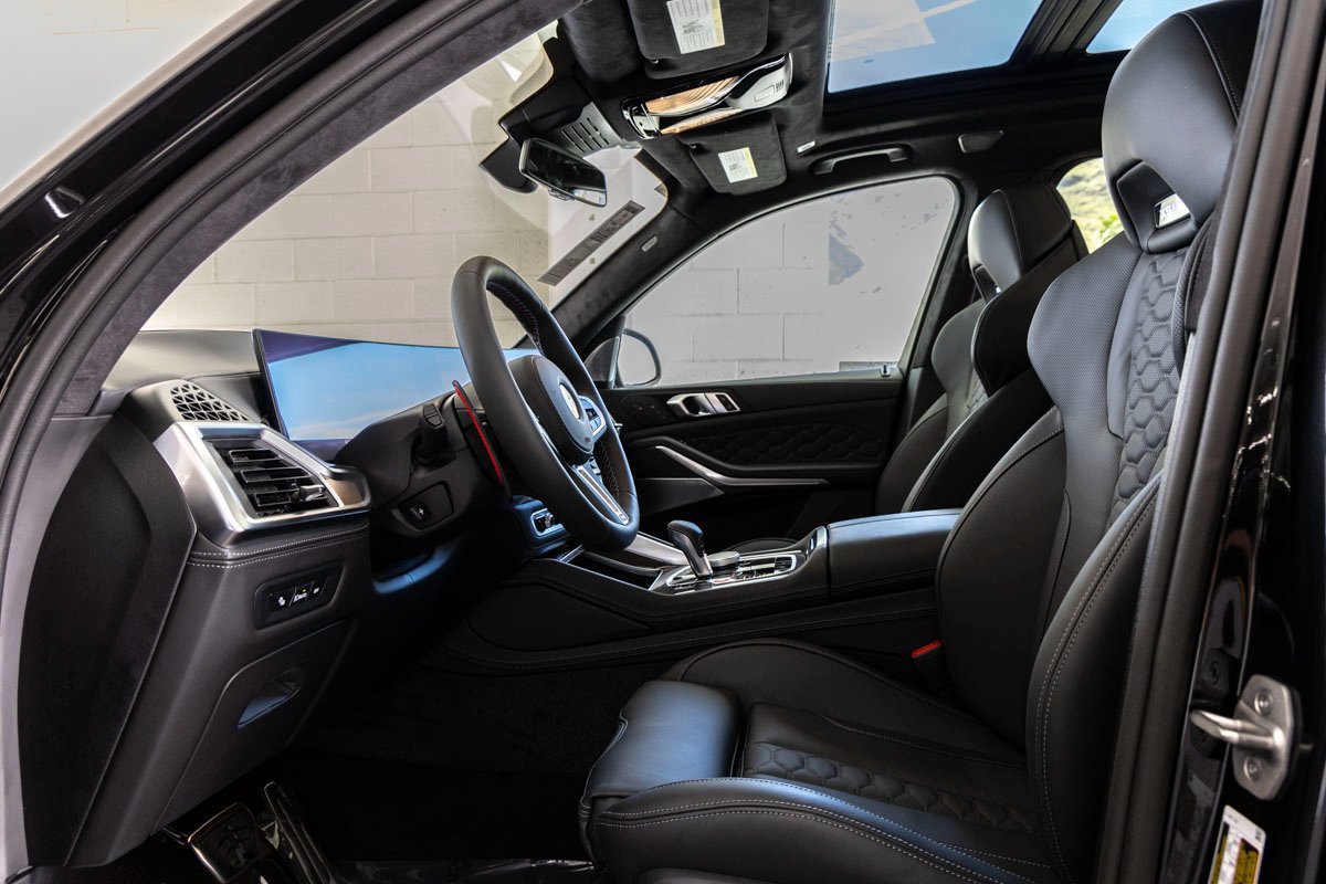 New 2026 BMW X5 M Competition w/ Executive Package AWD/4WD image 17