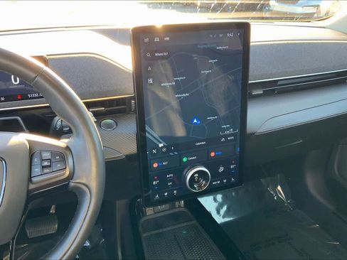 Used 2021 Ford Mustang Mach-E Premium image 6