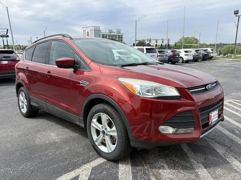 Used 2016 Ford Escape SE w/ Equipment Group 201A AWD/4WD image 7