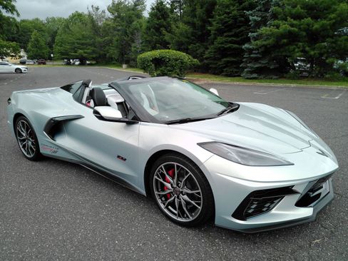 Used 2023 Chevrolet Corvette Stingray Premium Conv w/ 3LT RWD image 10