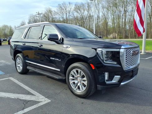 Used 2022 GMC Yukon Denali AWD/4WD image 6