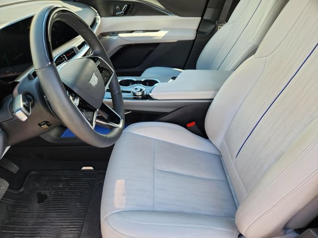 Certified 2024 Cadillac Lyriq Sport AWD/4WD image 9