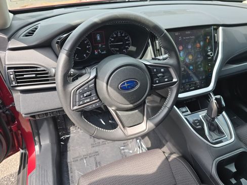 Certified 2025 Subaru Outback Premium AWD/4WD image 2