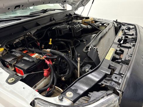 Used 2016 Ford F350 XL w/ Power Equipment Group image 37