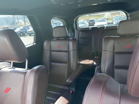 Used 2023 Dodge Durango GT image 6