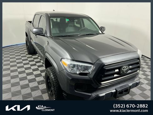 Used 2022 Toyota Tacoma SR AWD/4WD image 1