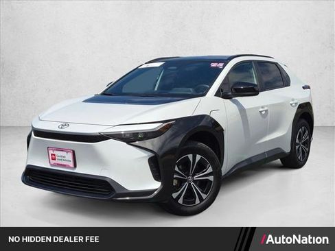 Certified 2025 Toyota bZ4X FWD w/ Weather Package image 1