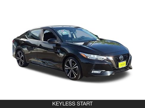 Used 2021 Nissan Sentra SR FWD image 2