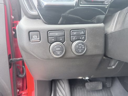 Used 2025 Chevrolet Silverado 2500 LT w/ Trail Boss Package AWD/4WD image 13