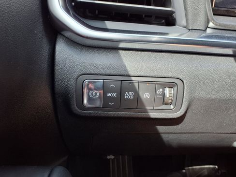 New 2026 GMC Terrain Elevation w/ Technology Package II FWD image 11