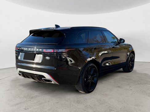 Certified 2023 Land Rover Range Rover Velar R-Dynamic S image 4