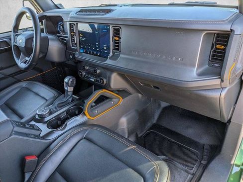 Used 2024 Ford Bronco Badlands AWD/4WD image 22