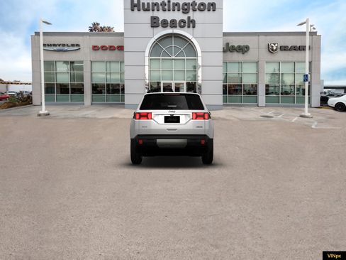 New 2026 Jeep Cherokee Laredo image 6