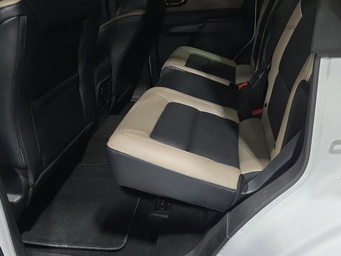 Used 2024 Ford Bronco Wildtrak image 17