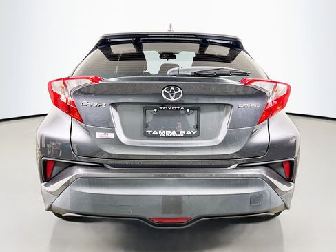 Used 2021 Toyota C-HR Limited image 6