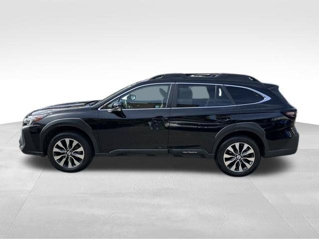 Used 2024 Subaru Outback Limited AWD/4WD image 4