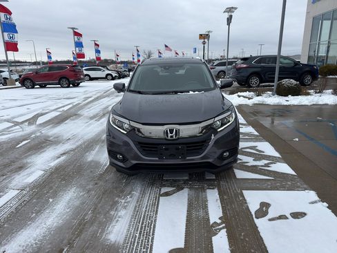 Used 2022 Honda HR-V EX image 2
