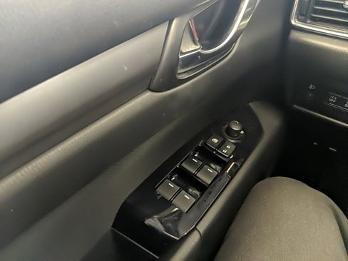 Used 2020 MAZDA CX-5 Sport image 24