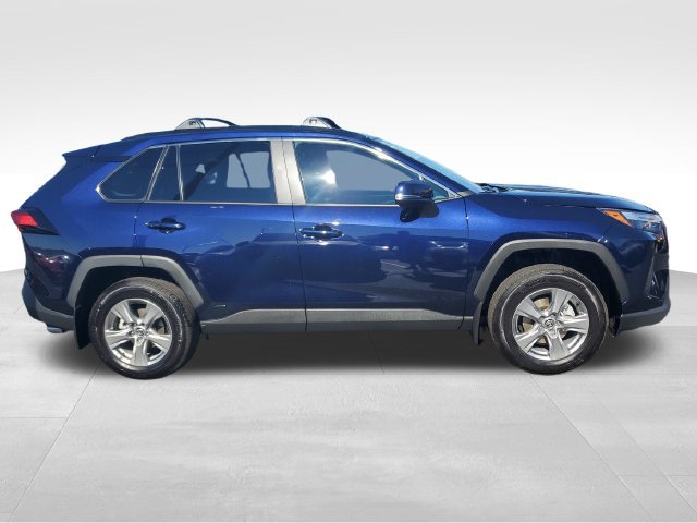 Used 2025 Toyota RAV4 XLE w/ Convenience Package AWD/4WD image 3