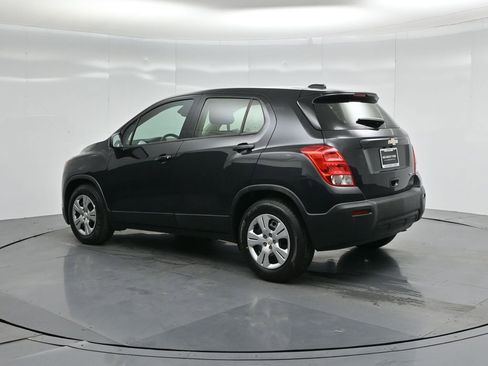 Used 2016 Chevrolet Trax LS w/ LPO, Cargo Package image 6
