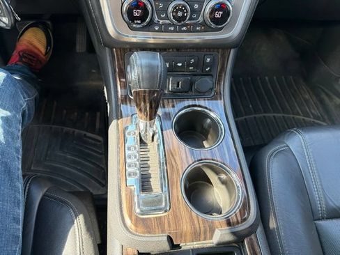 Used 2015 GMC Acadia Denali AWD/4WD image 32