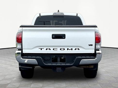 Used 2023 Toyota Tacoma TRD Off-Road AWD/4WD image 5