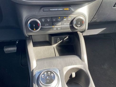 Used 2025 Ford Escape Active image 20