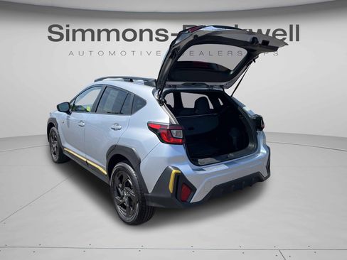 Used 2025 Subaru Crosstrek 2.5i Sport AWD/4WD image 4