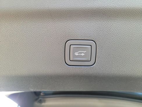 New 2026 Chevrolet Suburban Premier w/ Sun And Tow Package image 9