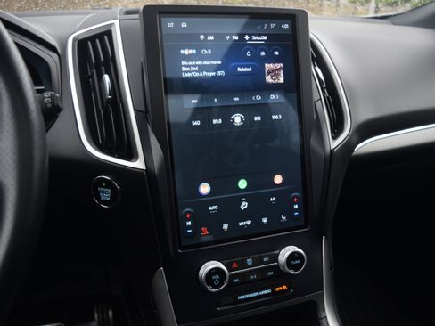 Used 2023 Ford Edge ST-Line image 9